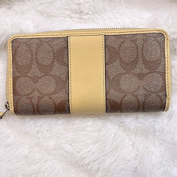 Coach Signature Tan and Golden Yellow Color-Block Coated Canvas Wallet - Picture 5 of 10